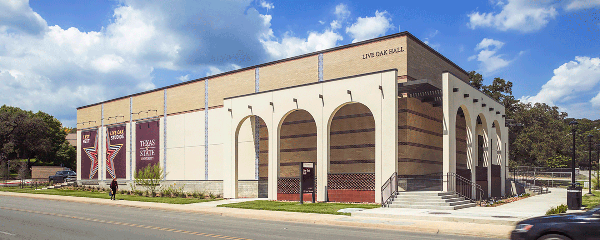 2849-01_TXST-Live-Oaks-Bldg_Banner